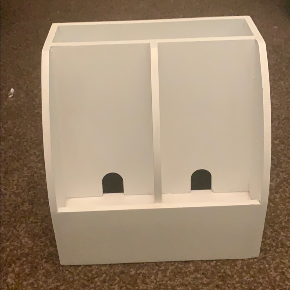 Night stand dock